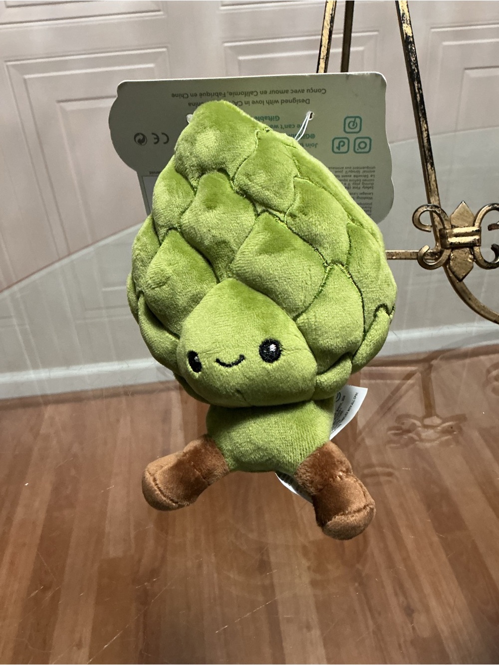 Giftable World 6" Artichoke Artie Chokey Dog Toy w/Squeaker, Green, Cute, New